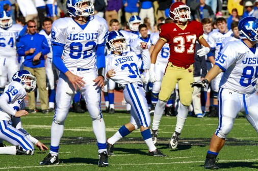With Jesuit leading 14-7 and just over 4 minutes left on the clock, Crew Jacobs splits the uprights from 33 yards out to give the Jays a 17-7 lead. As it turned out, the Jays needed that field goal big time.