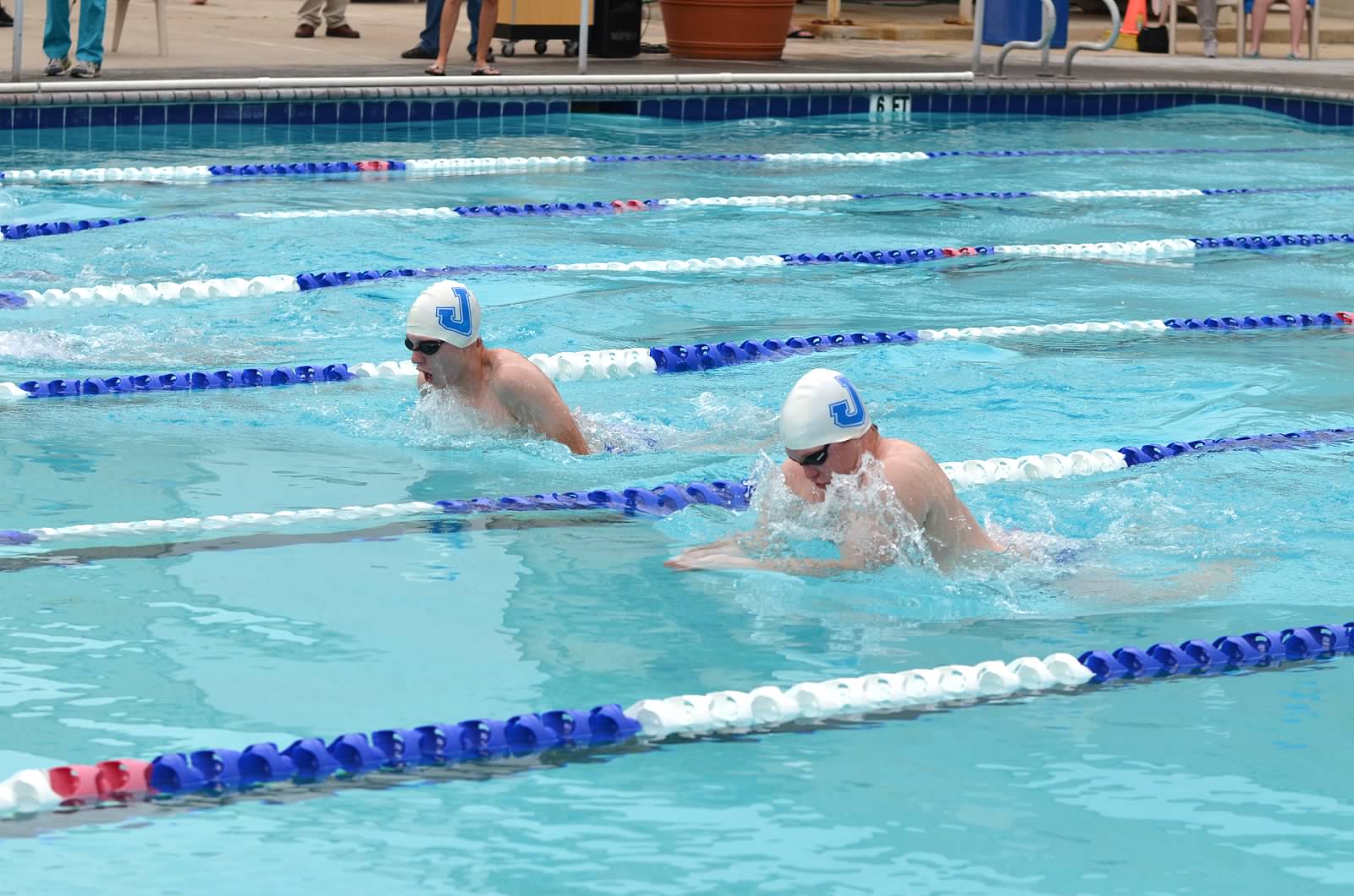 Swimmers Continue Strong Start, Winning Three Dual Meets Jesuit High