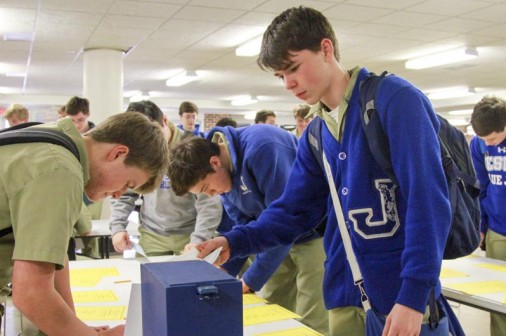 Sophomore Bo Bell casts his ballot for the 2016-2017 Student Council leadership.