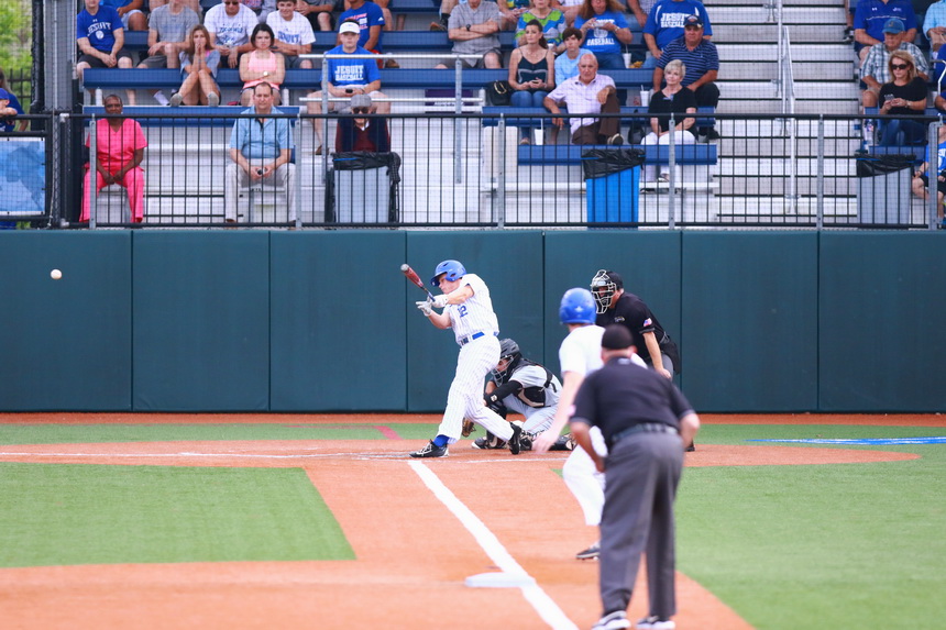 Nick Ray swats a single that scores Jake Licciardi from third base. The Jays needed only one run and this was it.