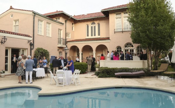 After the rain had passed, the backyard at the Bienvenu home was the perfect backdrop for the evening reception.