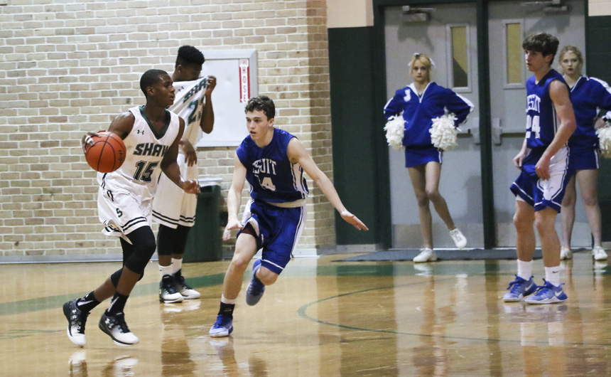 Basketball Clips the Eagles, 4736 Jesuit High School of New Orleans