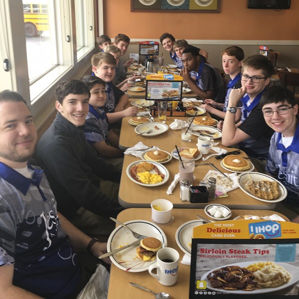 The Jesuit Bowling Team enjoys breakfast together at IHOP before the meet.