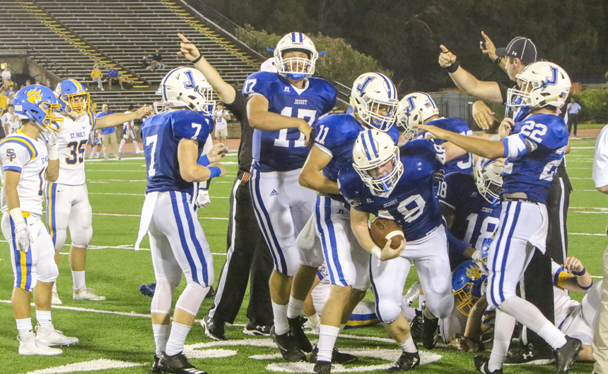 Gridiron Jays Stun St. Paul’s in Cross-Shore Rivalry
