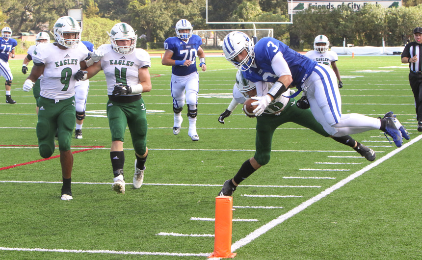 Jays Outfly Eagles in Battle of the Birds, 28-0