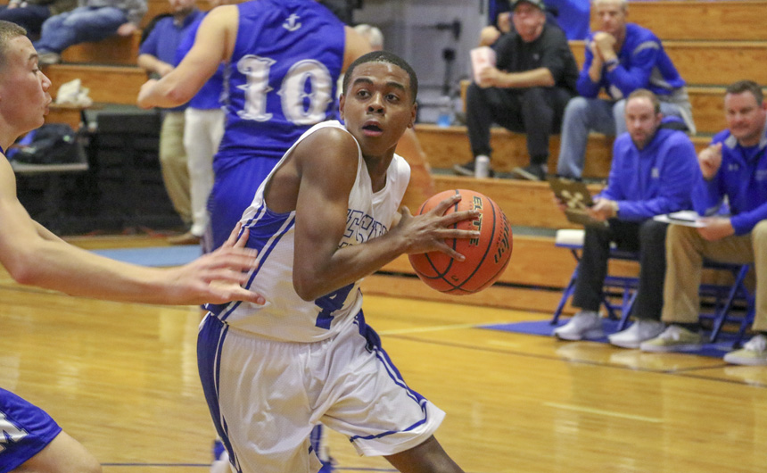 Basketball Tops Mandeville in Home Opener