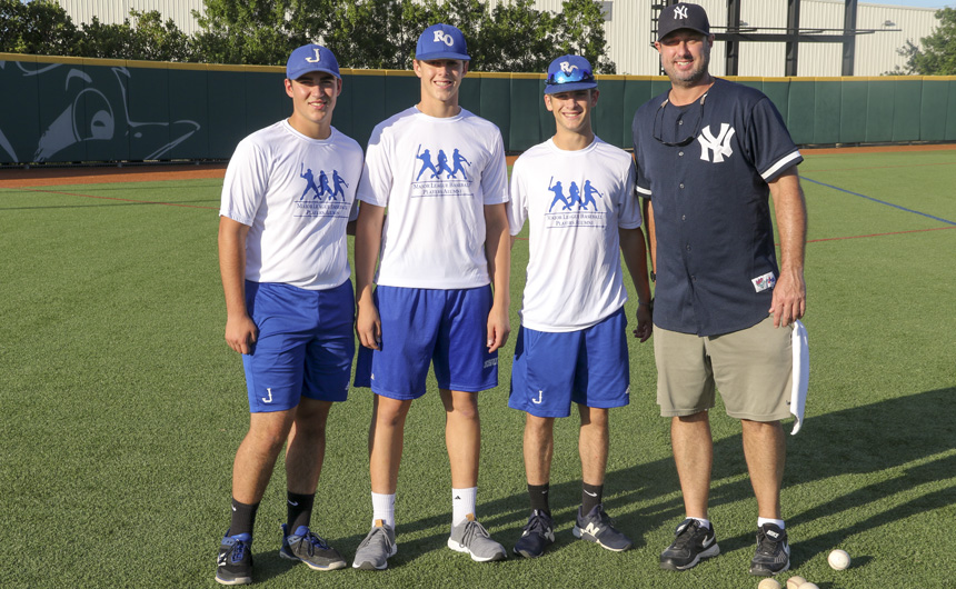 MLBPAA, Miami Marlins host Legends for Youth Clinic