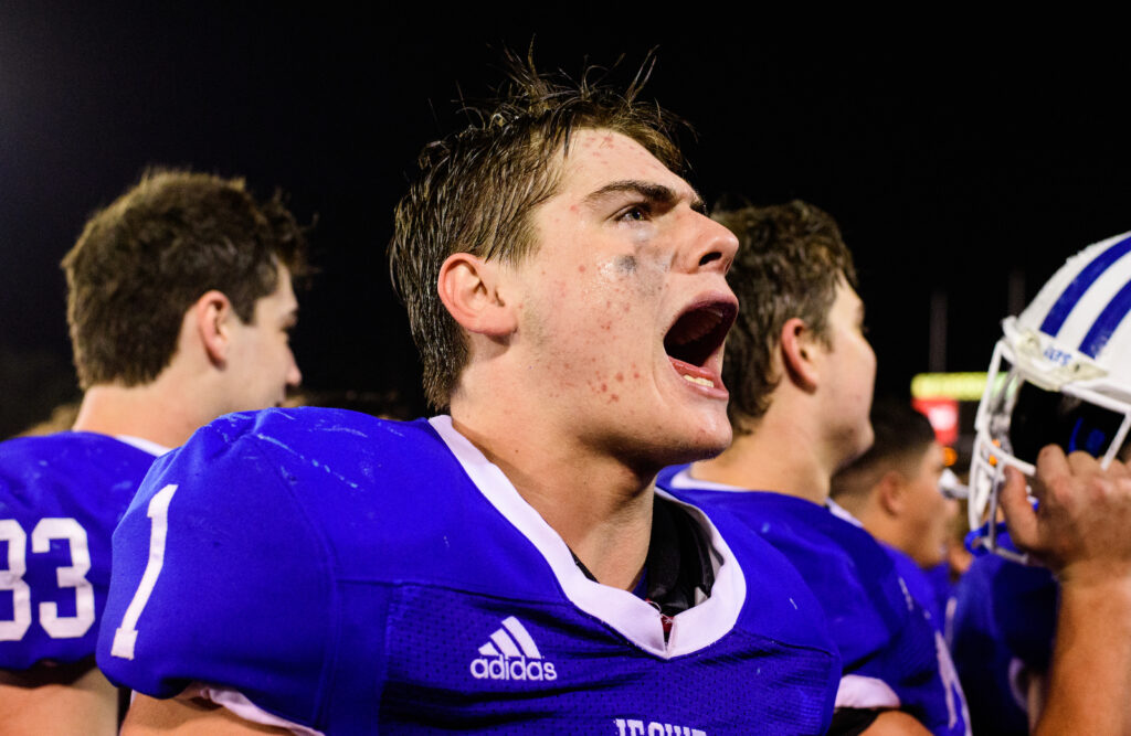 besting rummel jesuit football claims district championship jesuit high school of new orleans