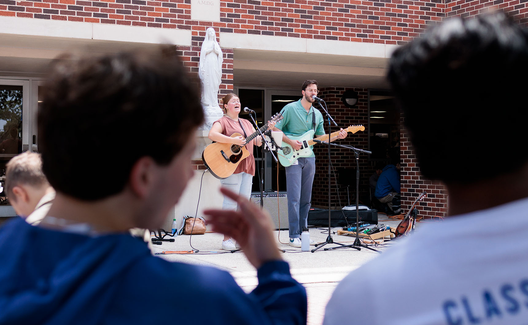 Brown Bag Lunches Return with Performance by The Vigil Project