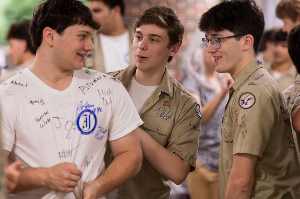 During lunch, seniors continued their Senior Week traditions by signing each other’s khaki shirts. Each signature adds to a one-of-a-kind keepsake from their time as Blue Jays.

#AMDG #BlueJays

Check out more pictures from Senior Week: www.jesuitnola.org/2026/04/29/senior-week/